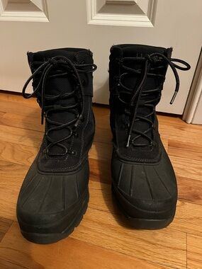 LL Bean Men’s Storm Chaser Boots Black 11.5 Like New Best In Snow Slush & Cold
